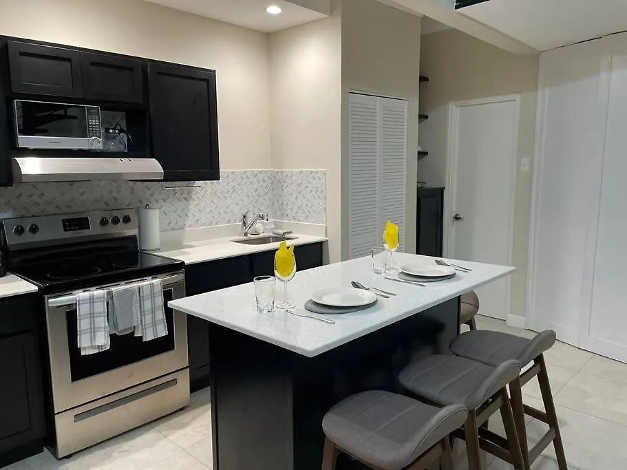 Silver Heights Кингстон