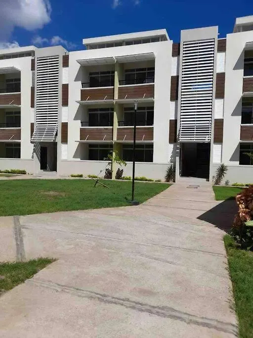 Silver Heights Kingston 0*,  Jamaica